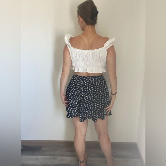 Forever21 Flounced Mini Skirt Black White Geometric Large Party Feminine - Picture 6 of 11